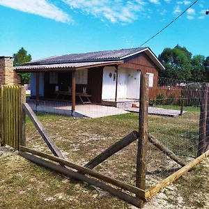  Casa de Férias Casa Com Churrasqueira Wi-fi, Tv Com Netflix E Youtube